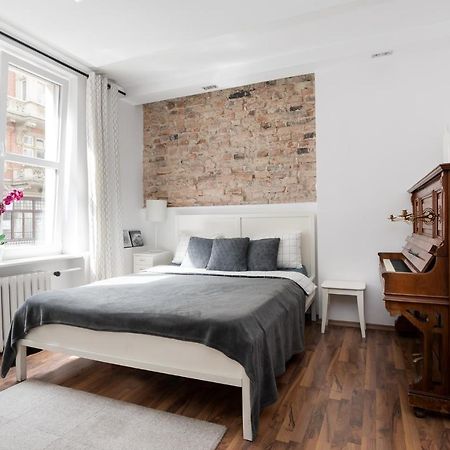 Piano Apartment W Sercu Starego Miasta Gdańsk Kültér fotó