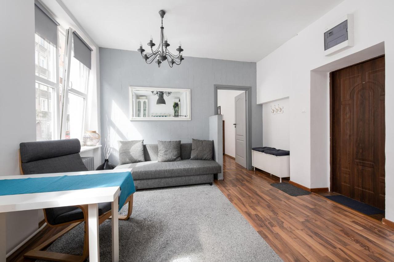 Piano Apartment W Sercu Starego Miasta Gdańsk Kültér fotó