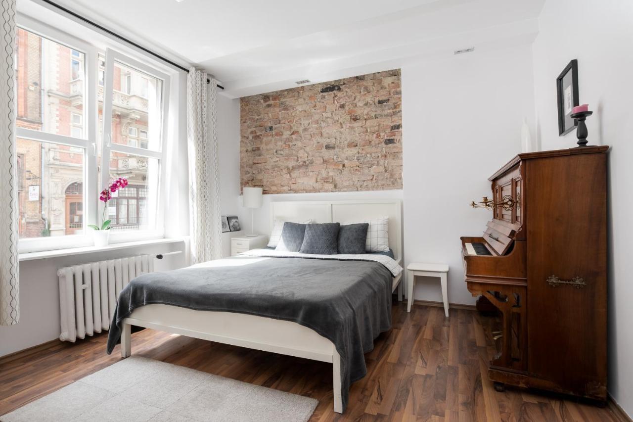 Piano Apartment W Sercu Starego Miasta Gdańsk Kültér fotó