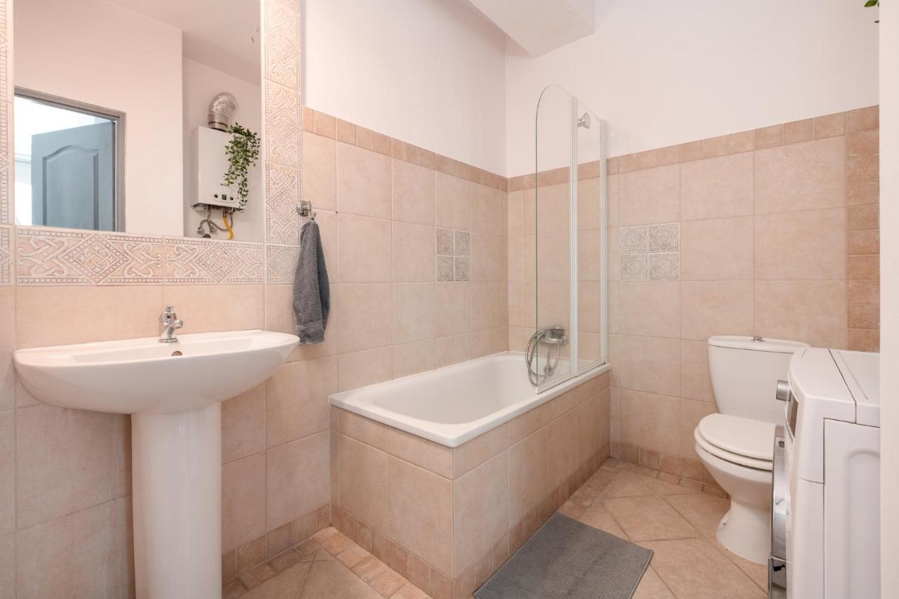 Piano Apartment W Sercu Starego Miasta Gdańsk Kültér fotó